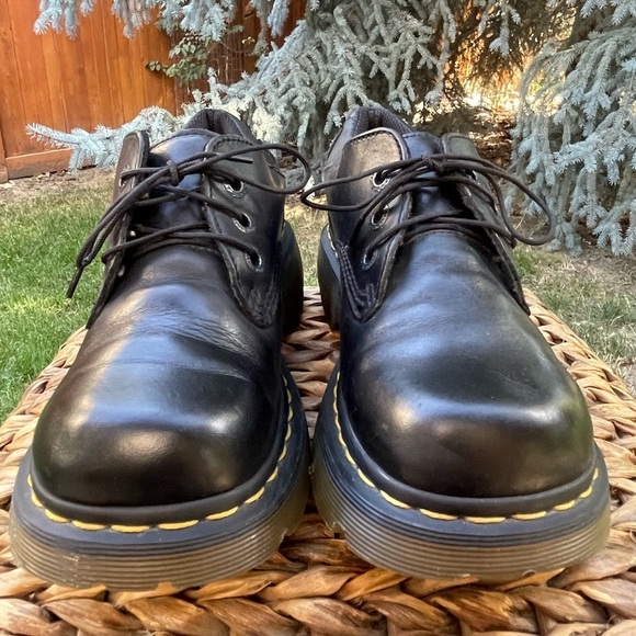 Dr. Doc Martens Chanda Black Flower Y2K Chunky Air Wair Platform Oxfords. 8/8.5 - Picture 4 of 9